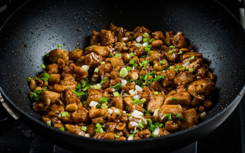 Frango com Amendoim (Kung Pao Chicken)