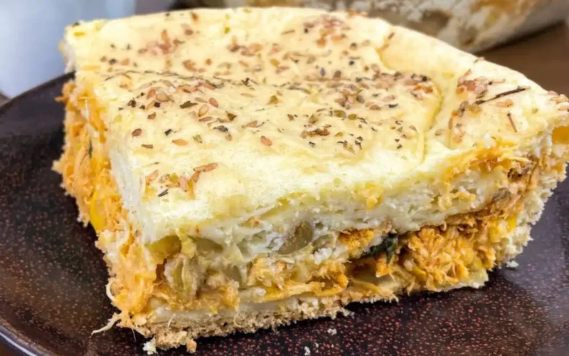 Receita saudável e prática: Torta de frango sem glúten, sem leite e feita no liquidificador