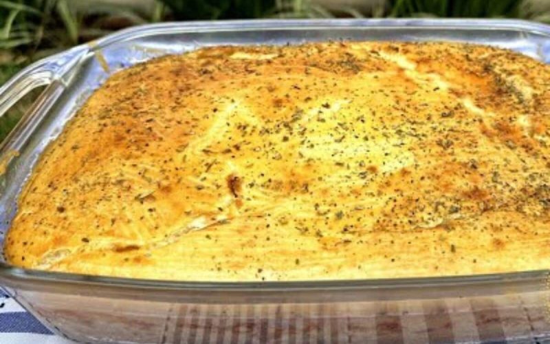 Empadão de frango no liquidificador: uma delícia com massa leve e abundante recheio
