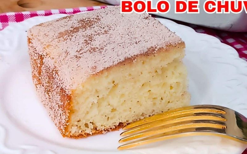 Bolo de chuva no forno: a nostalgia que combina com um bom café
