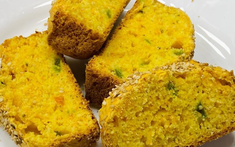 Delicioso bolo salgado sem trigo: a opção perfeita para surpreender no café do Dia das Mães