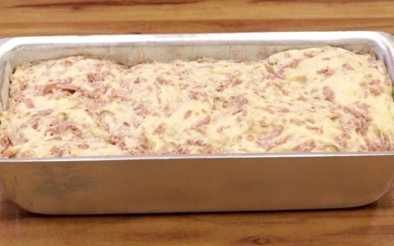 Pão de calabresa fácil e leve: a receita perfeita para quem quer praticidade na cozinha