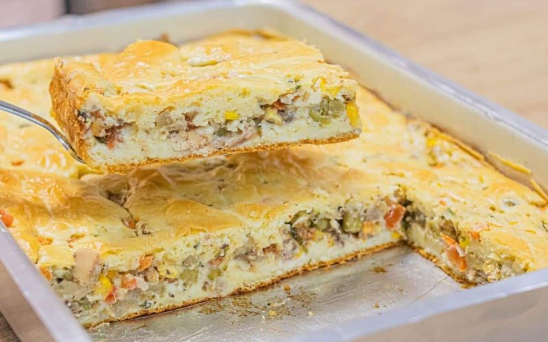 Deliciosa torta de sardinha: massa leve e fácil de fazer no liquidificador!