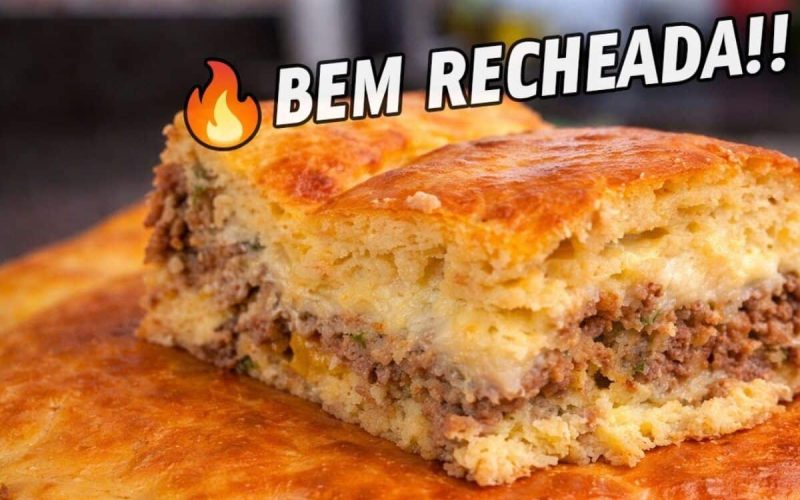 Deliciosa torta de carne com massa leve que se desfaz a cada garfada