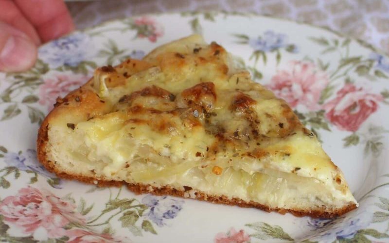 Torta de Cebola: Um Delicioso e Prático Lanche Salgado com Aroma Irresistível
