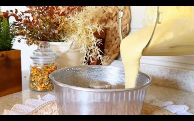 Delicioso bolo de aipim: uma explosão de cremosidade que combina perfeitamente com seu café!