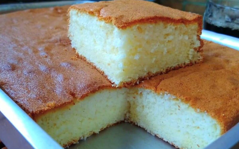 Bolo leve e fofo: a receita sem farinha de trigo e fubá, com toque de creme de leite