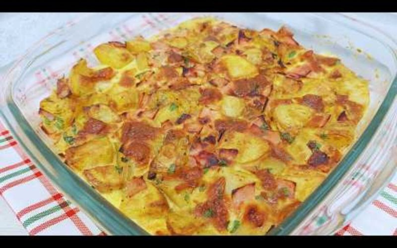 Deliciosa torta de batata com presunto e queijo: uma receita irresistível para agradar a todos!