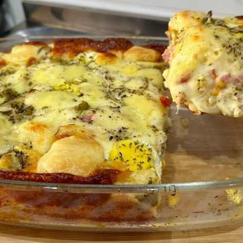 Deliciosa torta portuguesa de liquidificador com presunto, queijo e ervilhas: prática e saborosa!