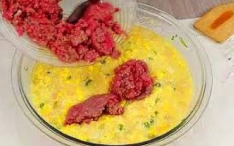 Delicioso bolo de carne moída com queijo e presunto: a opção ideal para surpreender em qualquer evento