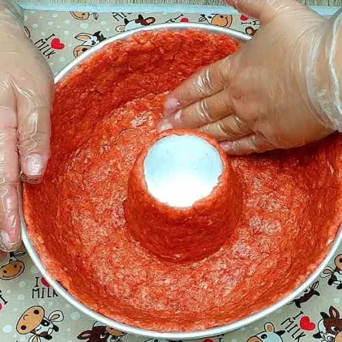 Delicioso bolo de carne recheado: a escolha perfeita para um jantar em família