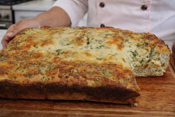 Delícia de Pão Salgado com Alho: Macio, Leve e Perfeito para Crescer!