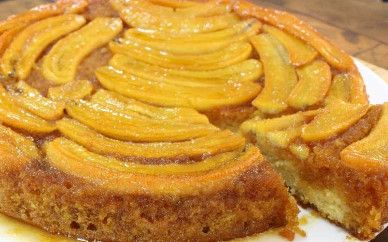 Delicie-se com um Bolo de Banana Macio e Aromático: Receita Simples para Agradar a Quem Você Quer Bem