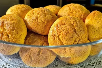 Broa caxambu caseira com uma textura perfeita para você nunca mais precisar comprar na padaria