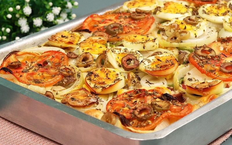 Torta portuguesa de liquidificador: fácil de fazer, leve e irresistivelmente recheada