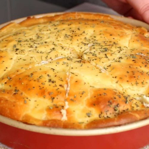 Deliciosa torta de atum: leve, saborosa e ideal para um lanche prático.