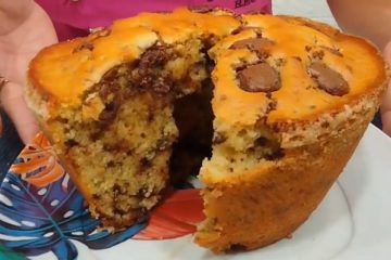 Delícia cítrica: Bolo fofinho de laranja com chocolate que encanta o paladar