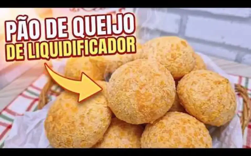 Pão de queijo de preguiçoso feito de forma super rápida e prática, ideal para o seu café da manhã