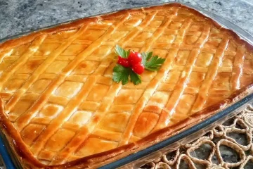 Empadão de frango e palmito: massa irresistível e recheio aveludado que derrete na boca