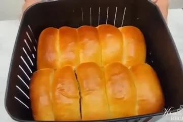 Pãezinhos crocantes na air fryer: rápidos, fáceis e irresistíveis!