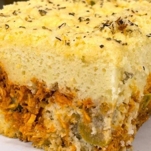 Deliciosa torta de frango sem glúten: leve, fofa e repleta de sabor saudável!